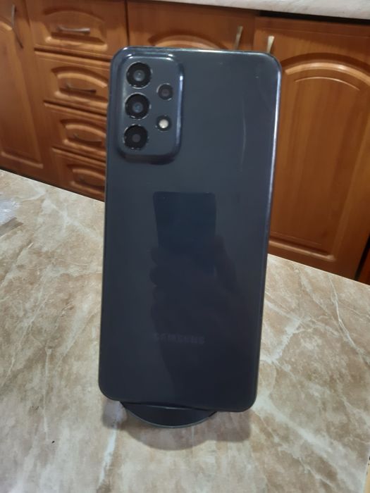 Samsung a23 4/64