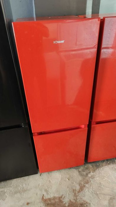 Комбиниран Хладилник с фризер Bomann 175 л Червен 143 см