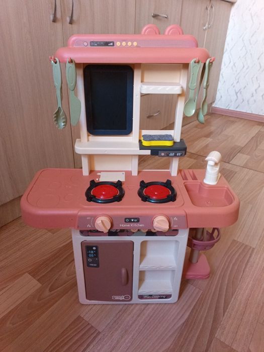 Детская кухня для девочки