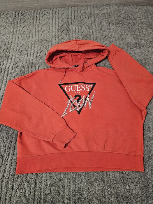 Дамски анурак на Guess