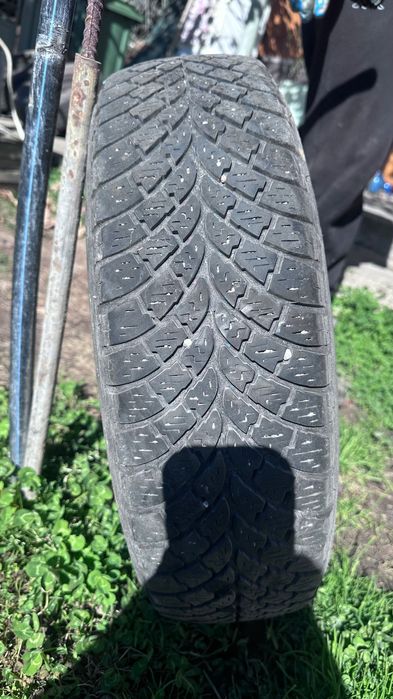 Зимни гуми 165/80R13