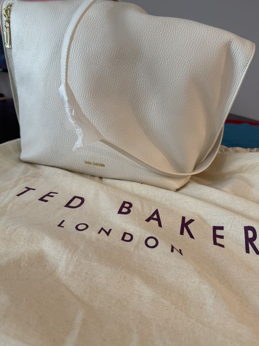 Чанта Ted Baker бяла