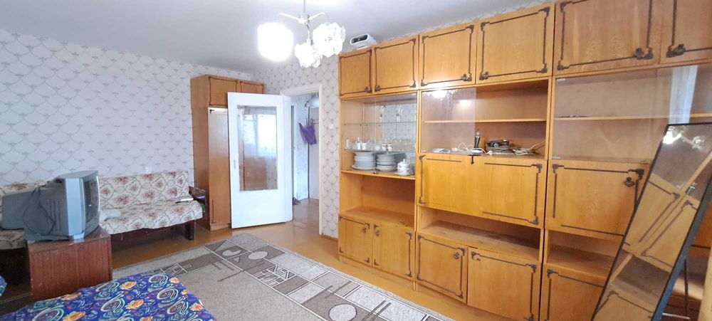 Продам 1 ком квартиру в 7 мкр