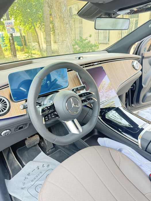 Mercedes Eqe 500 suv srochna