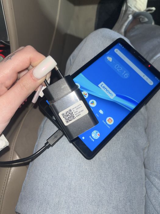 tableta lenovo super oferta