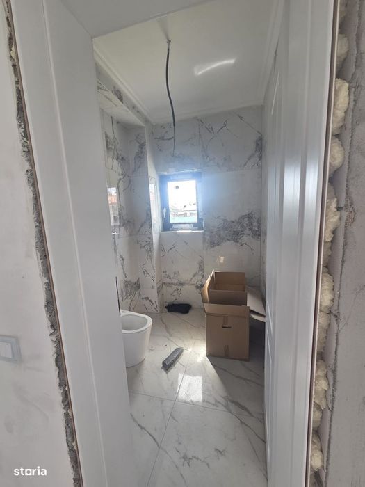Vila parter + etaj  selgros malu mare