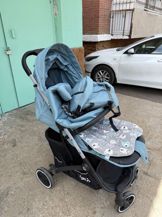 Продам коляску почти новую.