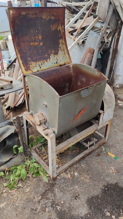 Продам тестомесы, тестораскатки