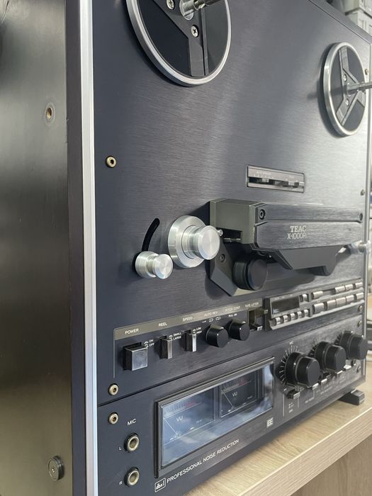 Vănd magnetofon Teac x 1000 R DBX  Black