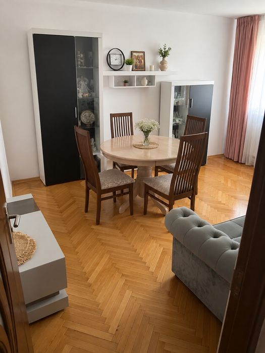 Vand apartament
