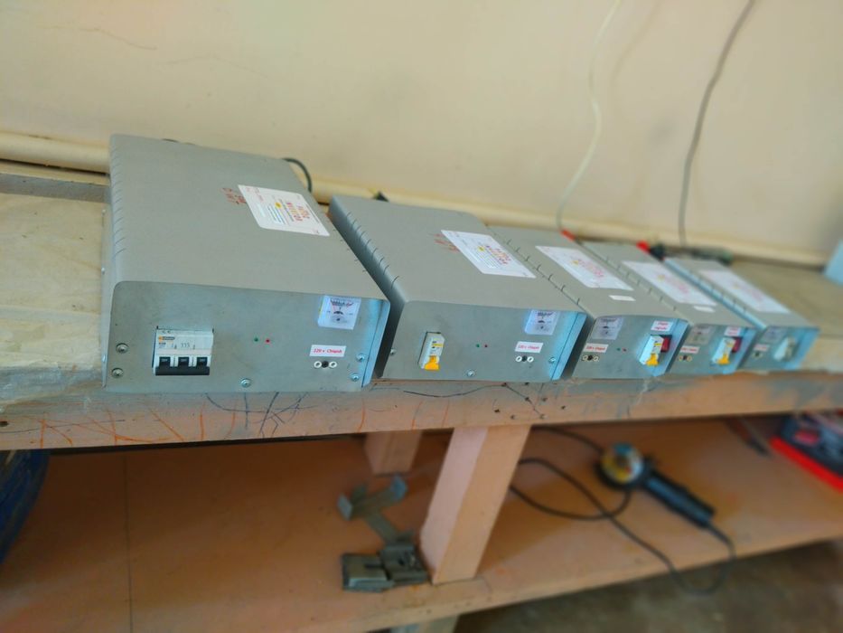 Инвертор 12v+24v=220v Юпс