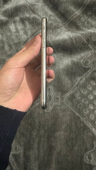 iPhone XS 64gb ideal Ll/A karobka bor abmen kelishamiz