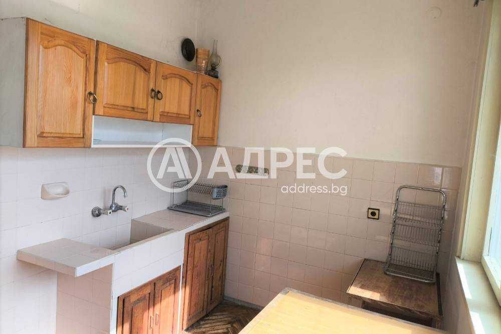 Продава се Двустаен апартамент в Разград, Център - 60 кв.м за 1607 €/кв.м - Снимка #3