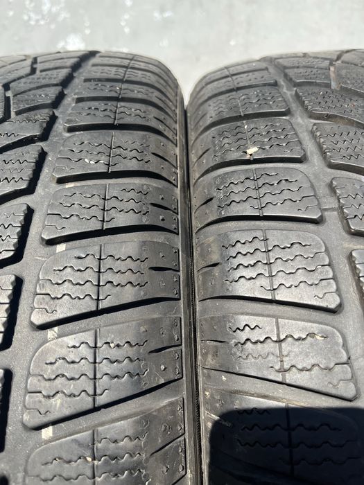 2 бр. зимни гуми 245/45/19 Dunlop 6+ mm DOT 3419