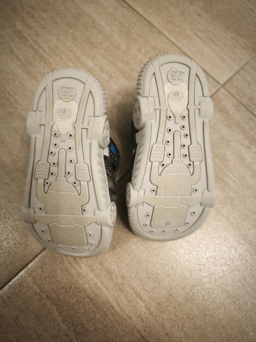 Пантофи за момче Колев и Колев