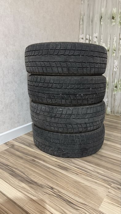 Зимние шины 185/60 R15