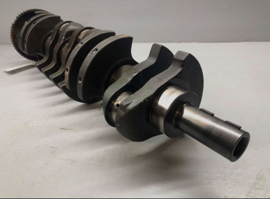 Продается Коленвал Бмв 2,8 стандарт