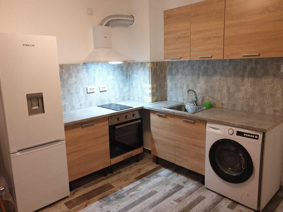 Дава се под наем Двустаен апартамент в София, Зона Б-5 - 60 кв.м за 350 € - Снимка #1