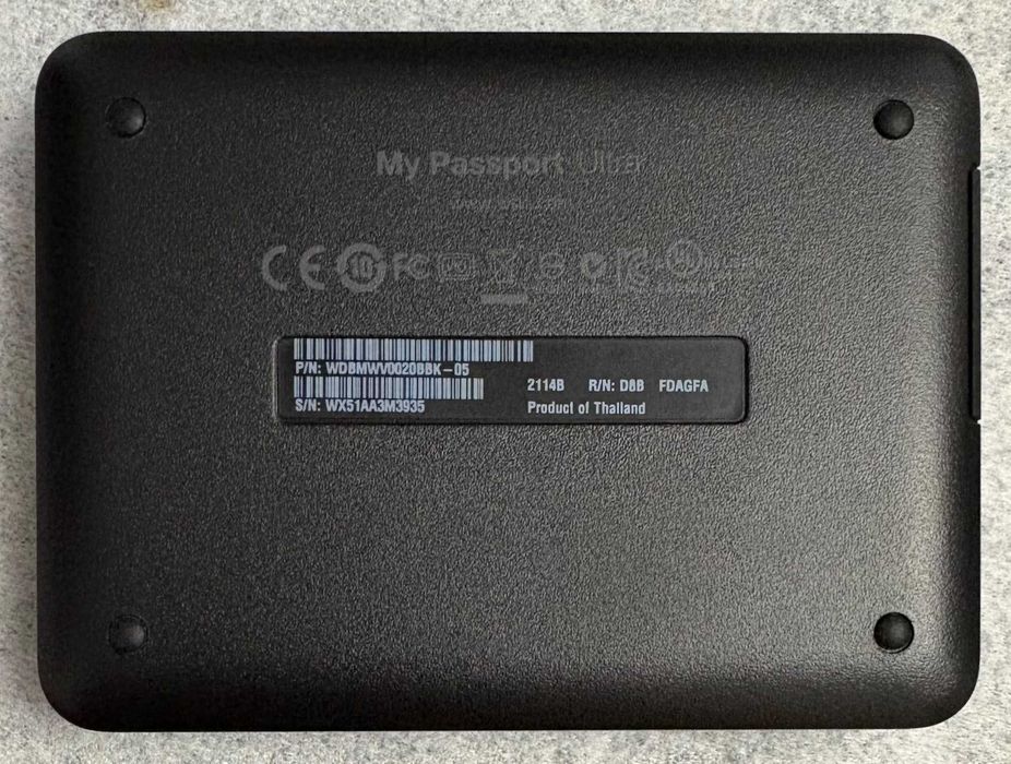 Hard Disk Extern WD My Passport Ultra 2TB, USB 3.0, Negru - Ca Nou (125 ore)
