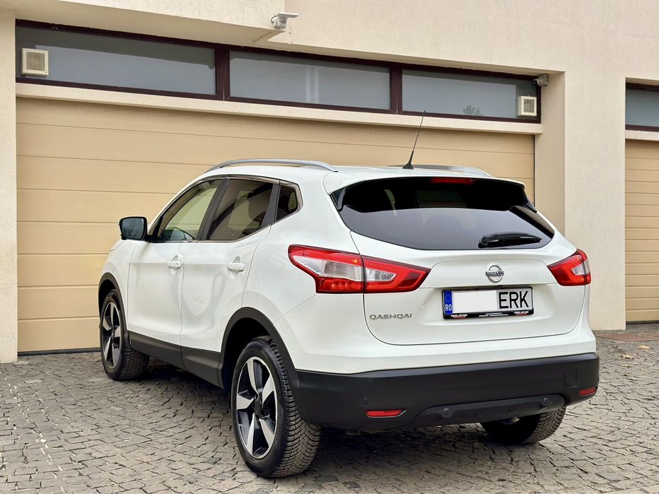 Nissan Qashqai 1.6 dCI Diesel 130 CP Cutie Automata Tekna Panorama