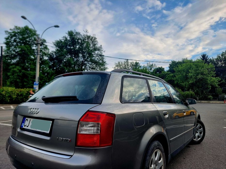AUDI A4 2004 — imagine 4