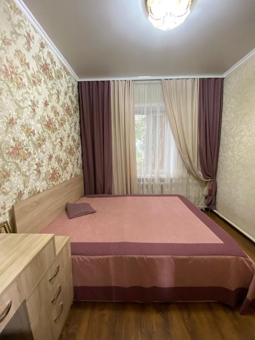 Продаётся 4- комнатный дом на Защите