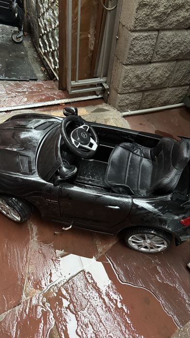 Электромобиль Mercedes