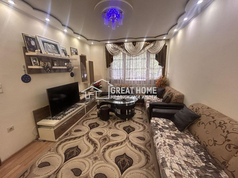 Продава се Тристаен апартамент в Търговище, Център - 53 кв.м за 1083 €/кв.м - Снимка #1