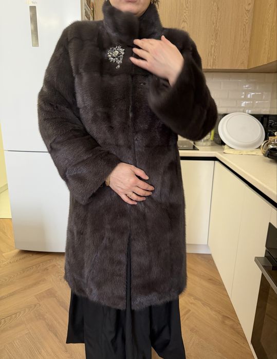 Продается норковая шуба