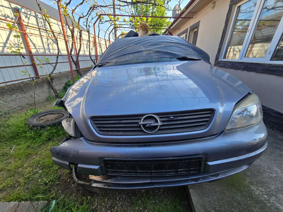 Dezmembrez Opel Astra G sau Vand intreaga