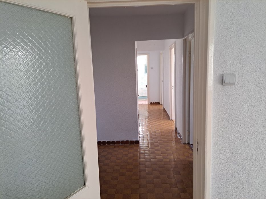 Apartament 3 camere casa de cultură Constanța