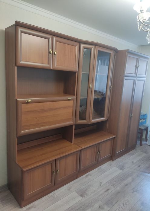 Отдам мебель для зала