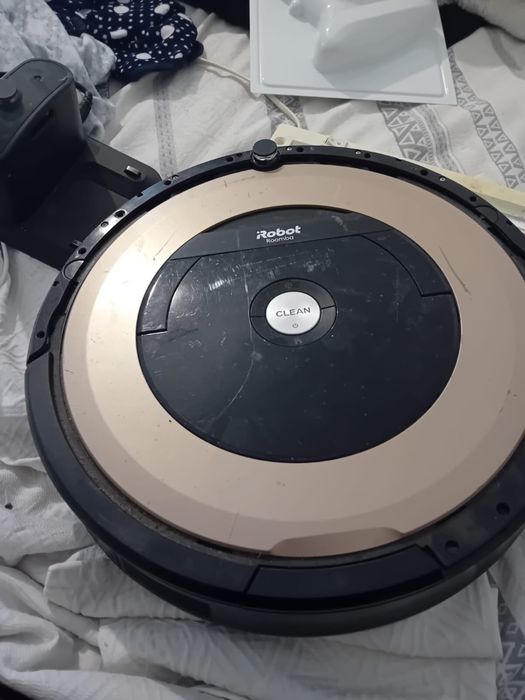 Aspirator robot iRobot roomba e5
