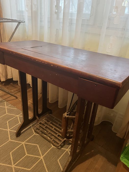 Masina de cusut Ileana