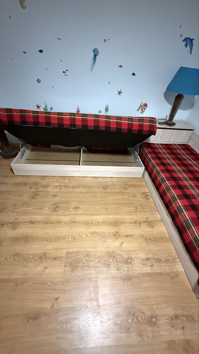 Ъглови легла с ракла