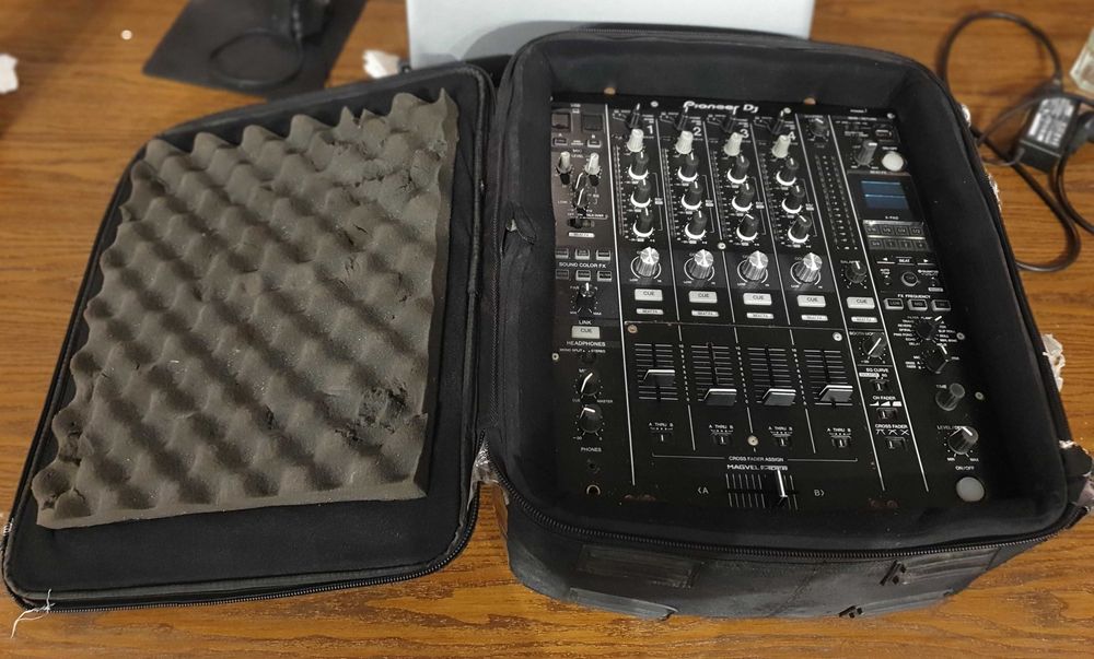 [OFERTĂ) Pioneer DJM 900 NXS 2 Mixer Profesional 4 Canale Nexus