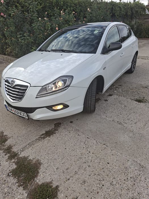 Lancia Delta 2015 lina 8