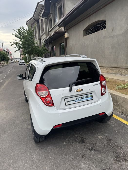 Spark chevrolet 2022 года