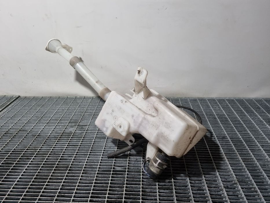 Vas rezervor lichid parbriz Peugeot 4007 2007 - 2012 (1553) model cu spalatoare far NU ARE COD Garantie