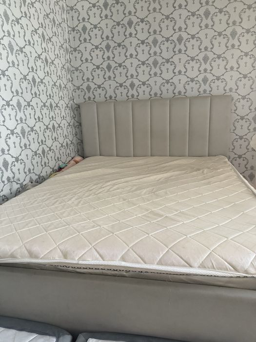 Продам кровать 180*200