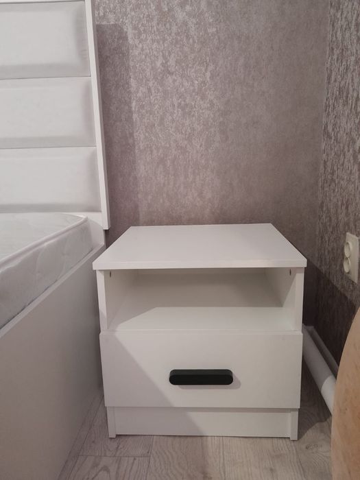 Продается спальный гарнитур