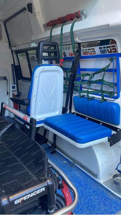 Ambulanta transporter 4x4