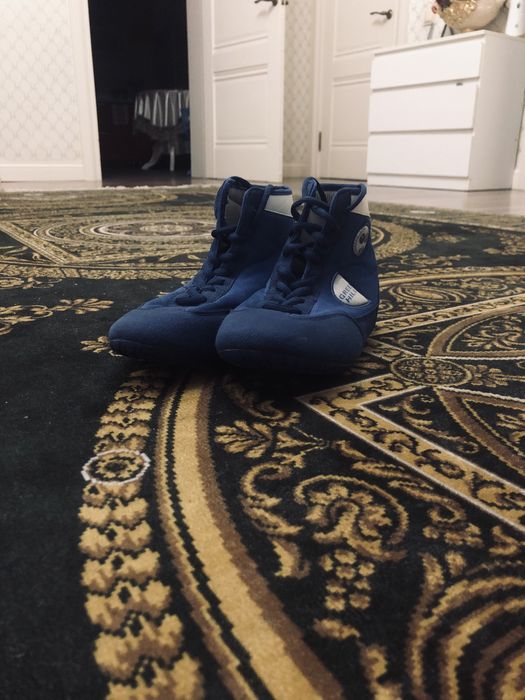 Продаю Борцовки