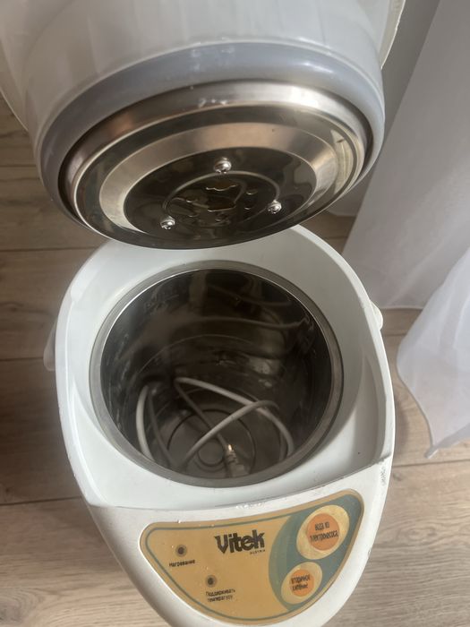 Термопот для семьи в отличном состояние