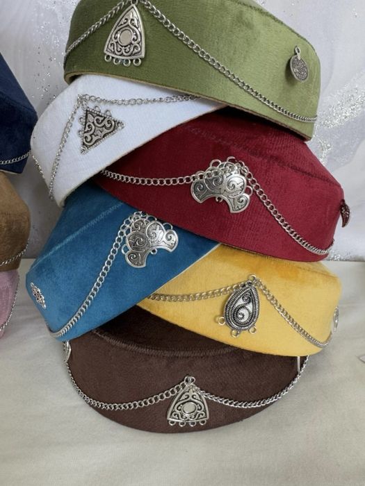 Қазақша тақия қыздарға арналған