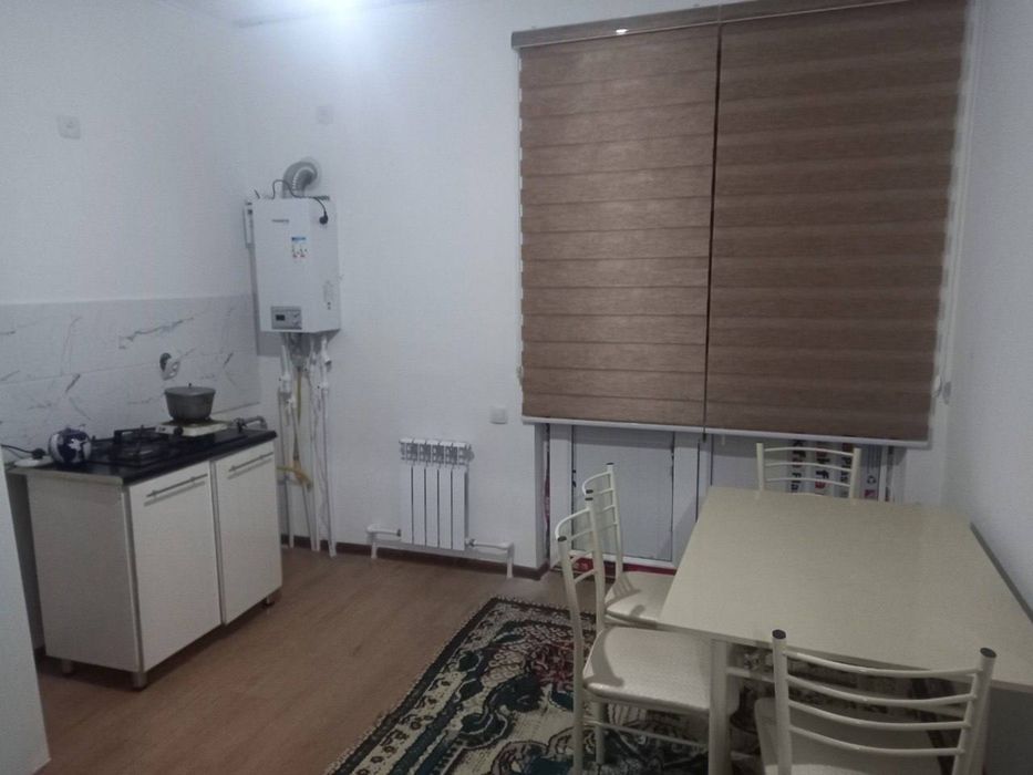 Срочно здаеться в Аренду 1-ком квартира городе Чирчике 2-микрарайоне