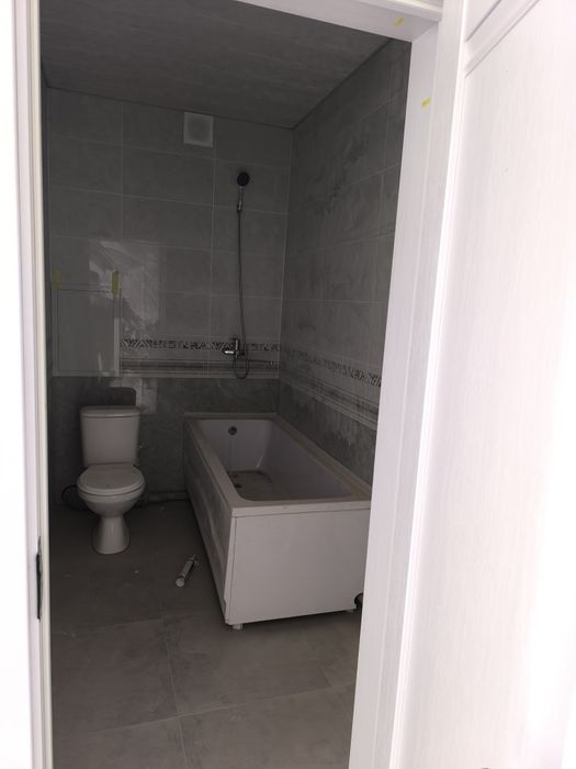 Yangi kvartira sotiladi