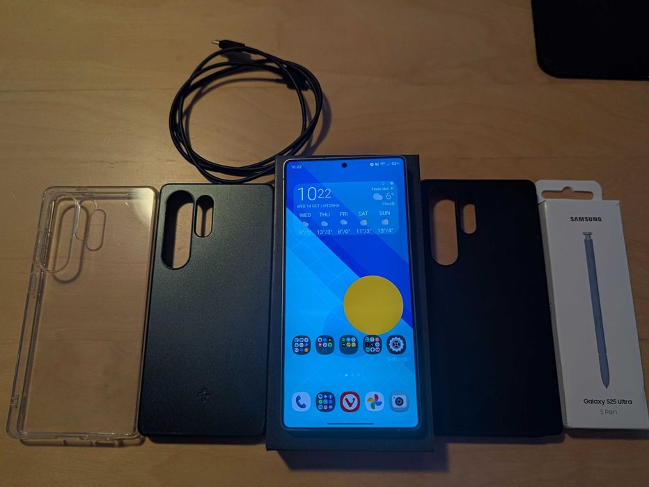 Samsung Galaxy S25 Ultra 256GB - Пълен Комплект, с БГ Гаранция!
