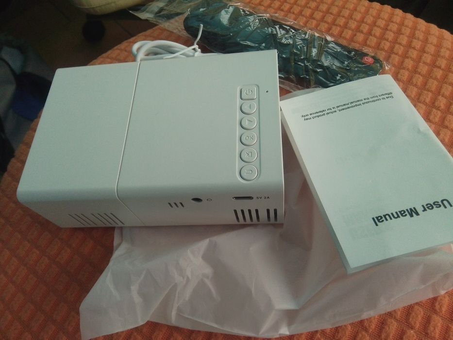 Videoproiector(nou)