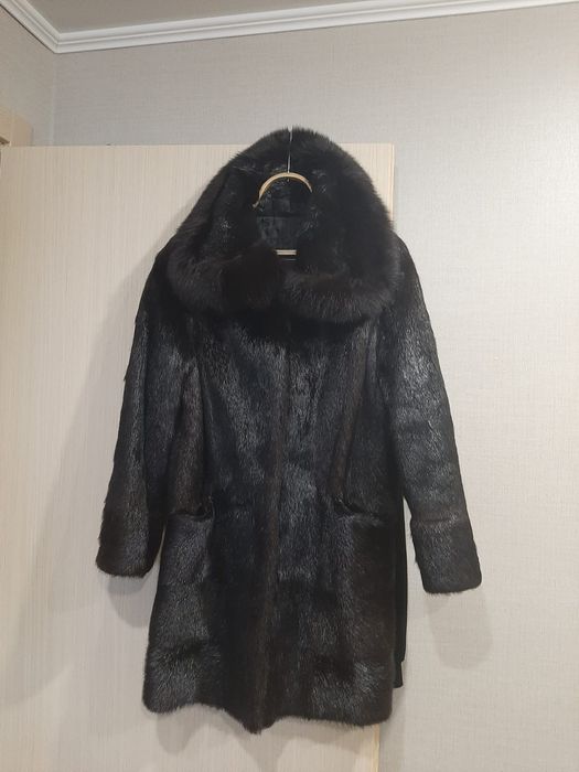 Продам шубу нутрия стриженная.